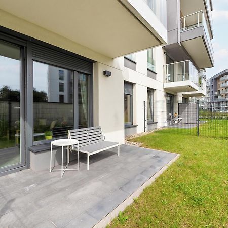 גדנסק Sea And Stadium Apartments In Good Design With Parking & Garden By Rent Like Home מראה חיצוני תמונה
